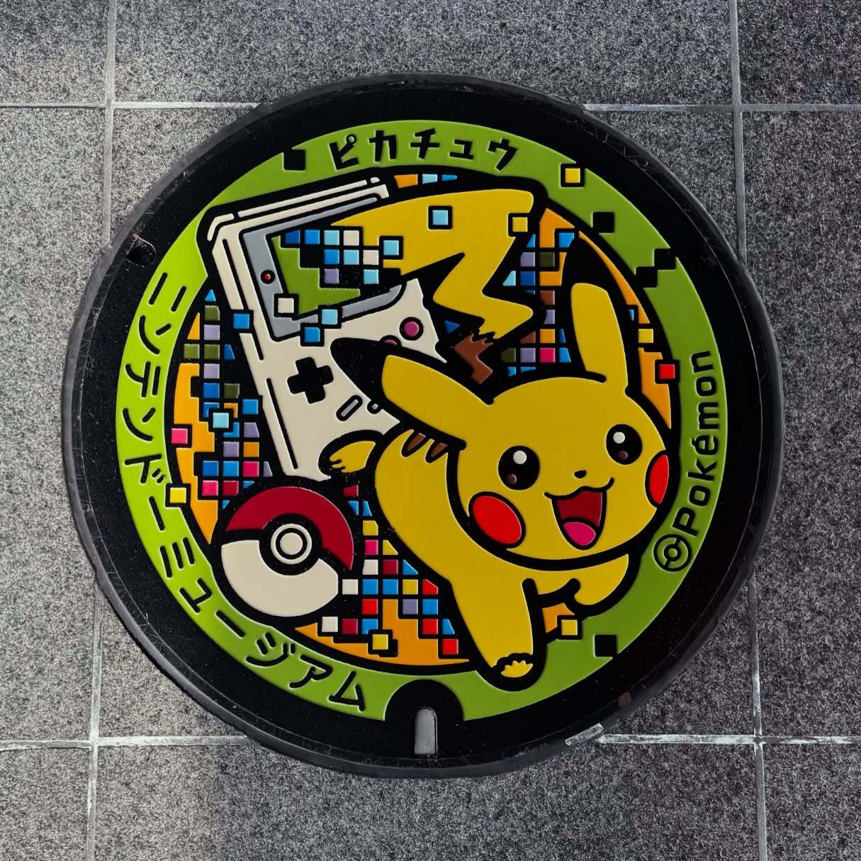 ピカチュウのマンホール