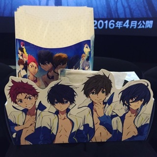 アニメの絵のティッシュケース
